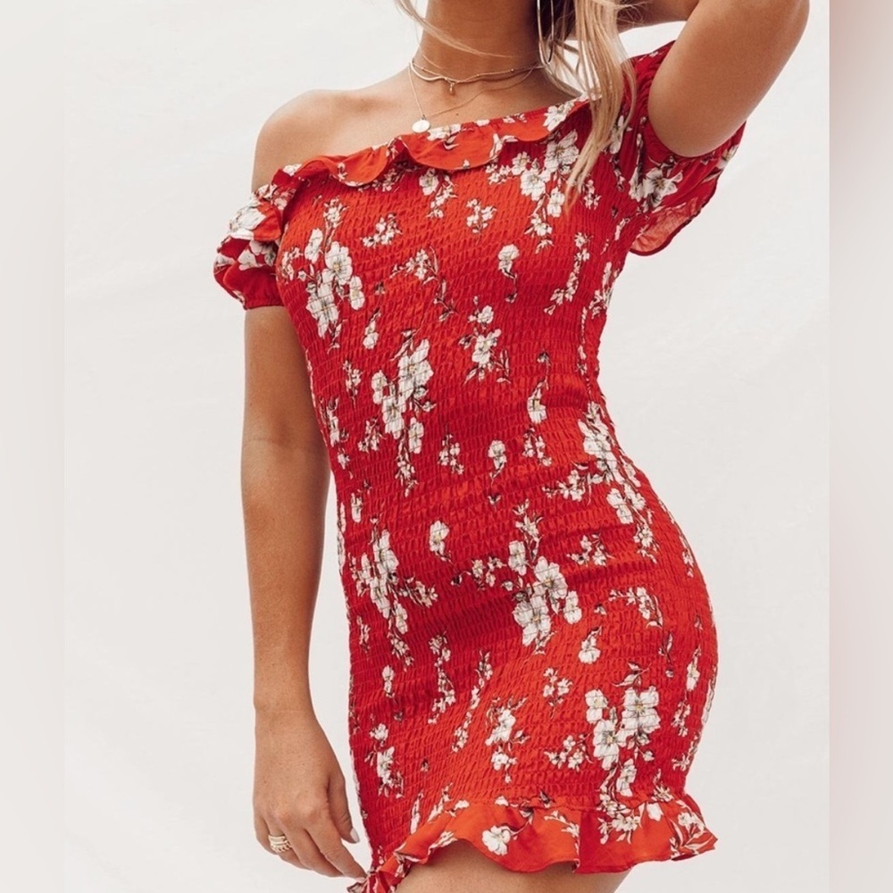 Princess Polly Oahu smocked floral off the shoulder mini dress, size 4